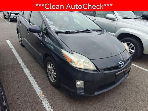 2010 Toyota Prius III