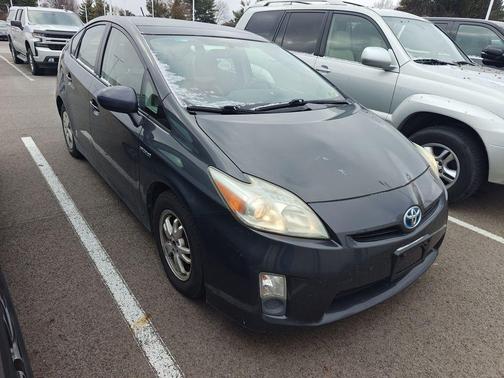 2010 Toyota Prius III