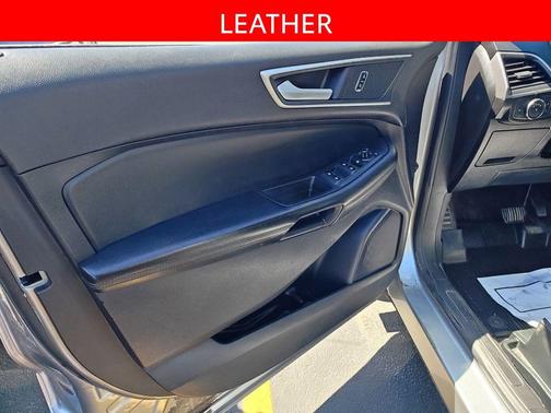Iconic Silver Metallic 2022 Ford Edge SEL