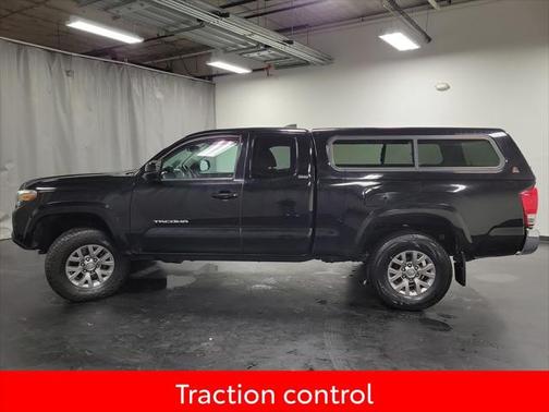 2017 Toyota Tacoma SR5
