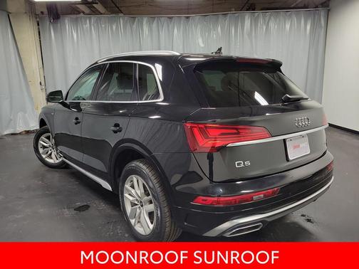 2022 Audi Q5 45 S line Premium