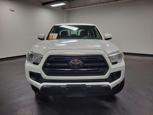 2018 Toyota Tacoma SR