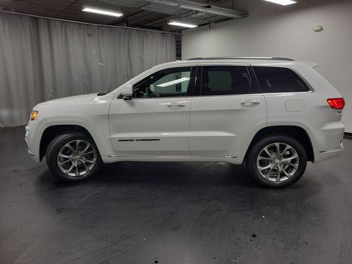 2019 Jeep Grand Cherokee Summit
