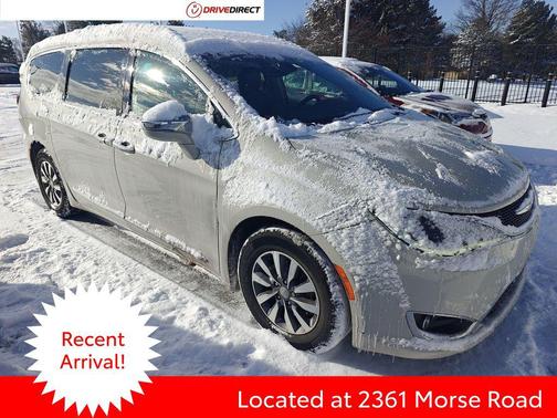 2020 Chrysler Pacifica Hybrid Limited