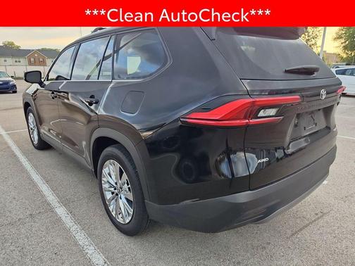 Midnight Black Metallic 2024 Toyota Grand Highlander Platinum