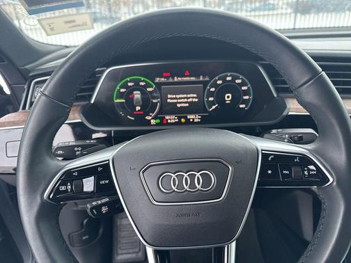 2022 Audi e-tron Sportback S line Prestige