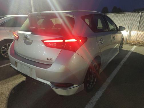 2017 Toyota Corolla iM Base