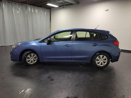 Quartz Blue Pearl 2016 Subaru Impreza 2.0i