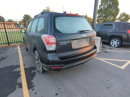 2017 Subaru Forester 2.5i