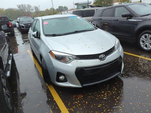 2016 Toyota Corolla S Plus