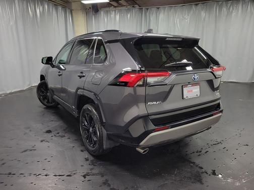 Magnetic Gray Metallic 2023 Toyota RAV4 Hybrid SE