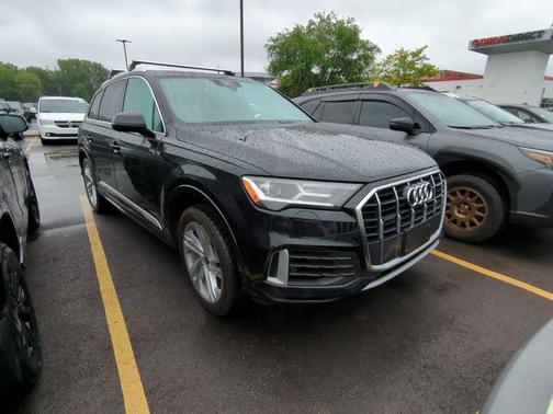 Orca Black Metallic 2021 Audi Q7 55 Premium Plus