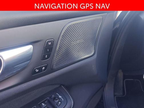 2021 Volvo S60 T5 R-Design