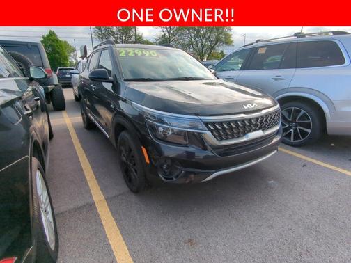 Cherry Black 2023 Kia Seltos Nightfall Edition