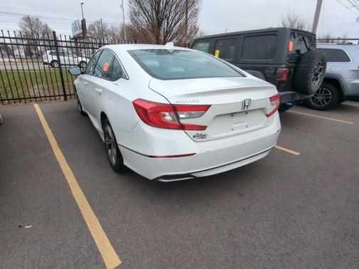2019 Honda Accord EX