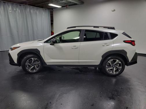 Crystal White Pearl 2024 Subaru Crosstrek Premium