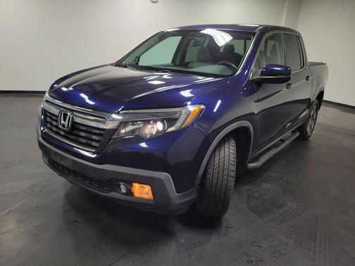 Obsidian Blue Pearl 2019 Honda Ridgeline RTL