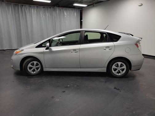 2014 Toyota Prius Two