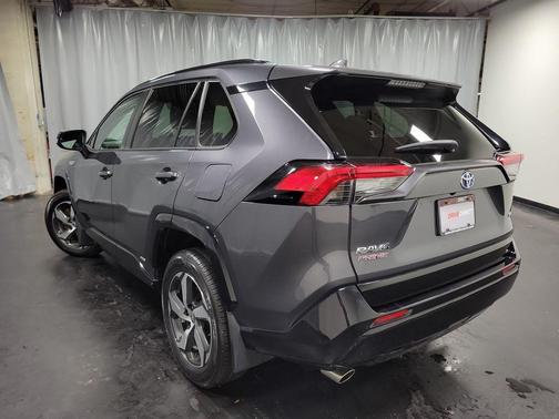 2021 Toyota RAV4 Prime SE