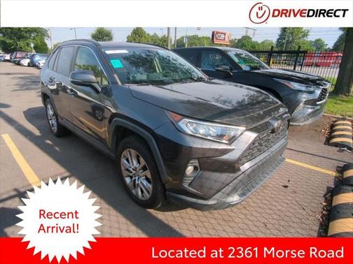 2020 Toyota RAV4 XLE Premium