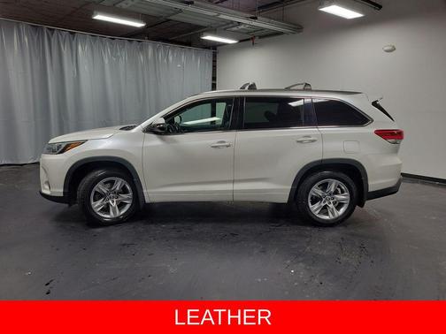 2017 Toyota Highlander Limited