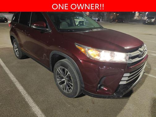 2019 Toyota Highlander LE