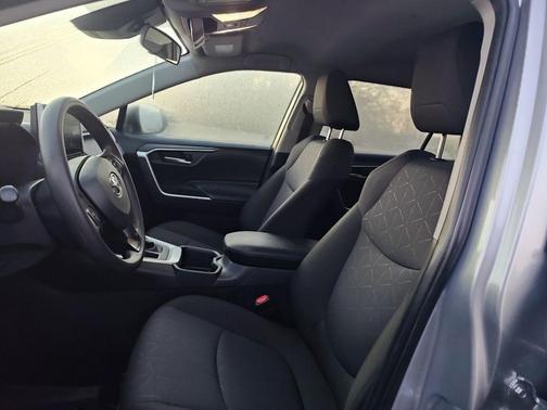 Silver Sky Metallic 2025 Toyota RAV4 XLE