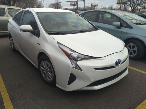 2016 Toyota Prius Two