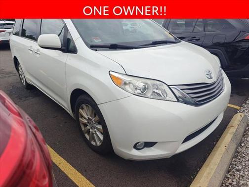 2015 Toyota Sienna XLE