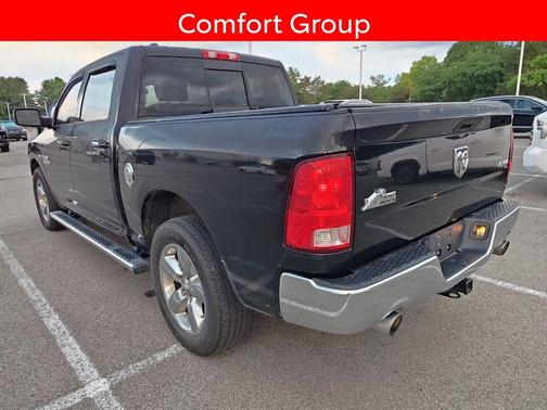 Brilliant Black Crystal Pearlcoat 2015 RAM 1500 Big Horn