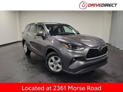 2022 Toyota Highlander LE