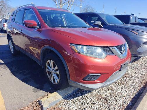 2016 Nissan Rogue SV