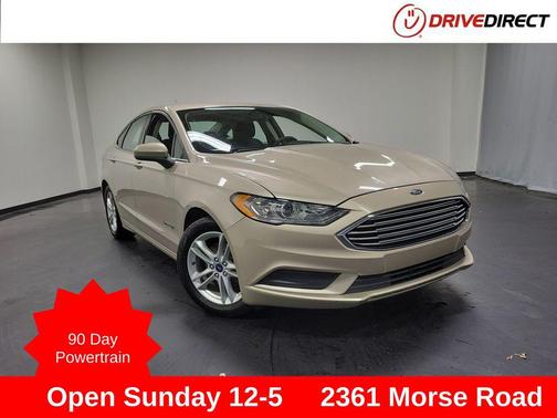 White Gold 2018 Ford Fusion Hybrid SE