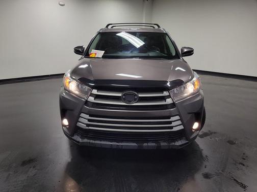 2019 Toyota Highlander Hybrid XLE