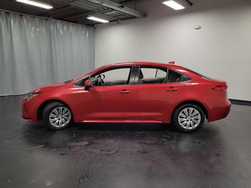 Barcelona Red Metallic 2020 Toyota Corolla LE