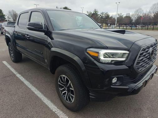 2023 Toyota Tacoma TRD Sport