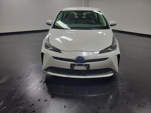 2019 Toyota Prius L