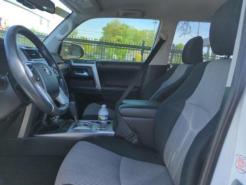 Super White 2020 Toyota 4Runner SR5