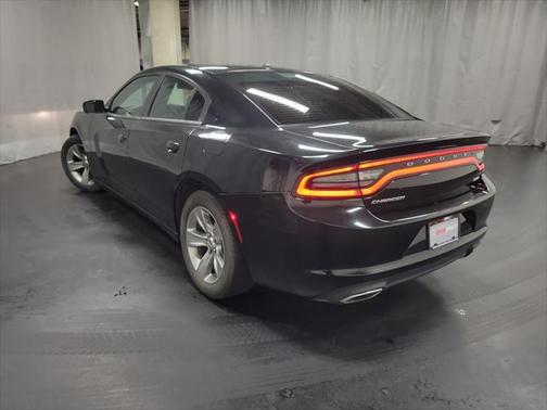 2017 Dodge Charger SXT