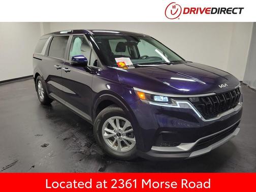 2024 Kia Carnival LX