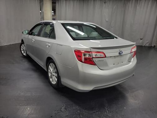 2012 Toyota Camry Hybrid XLE