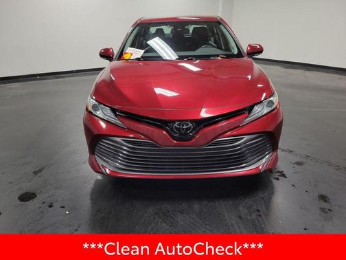2019 Toyota Camry XLE
