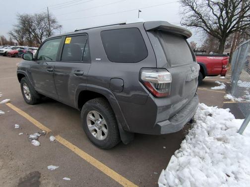2018 Toyota 4Runner SR5