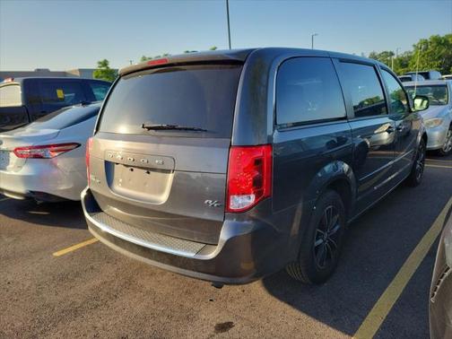 2016 Dodge Grand Caravan R/T