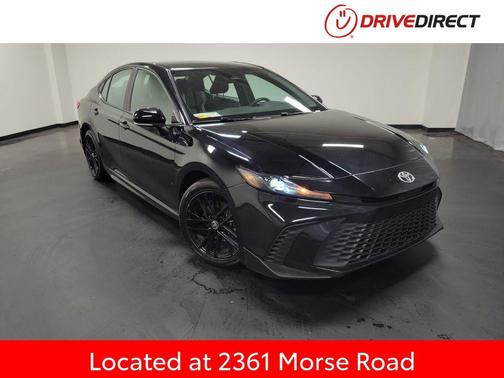 Midnight Black Metallic 2025 Toyota Camry SE