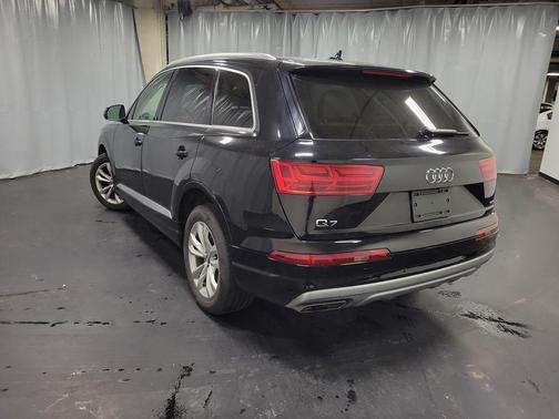 2019 Audi Q7 45 Premium