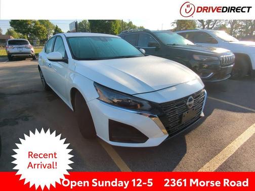 Pearl White Tricoat 2024 Nissan Altima 2.5 SV
