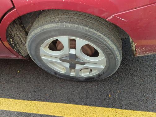 2004 Saturn Ion 3