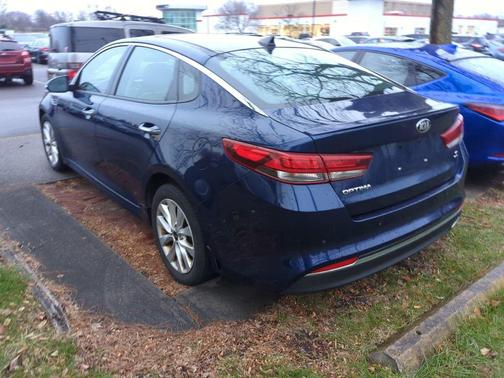 2018 Kia Optima S