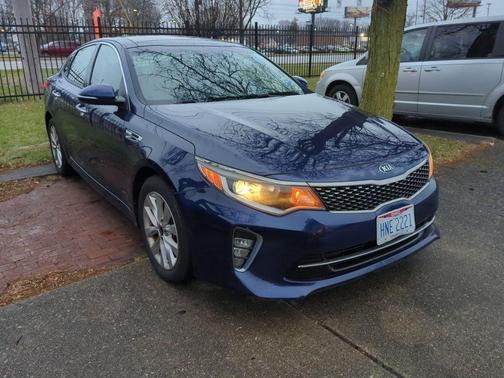 2018 Kia Optima S